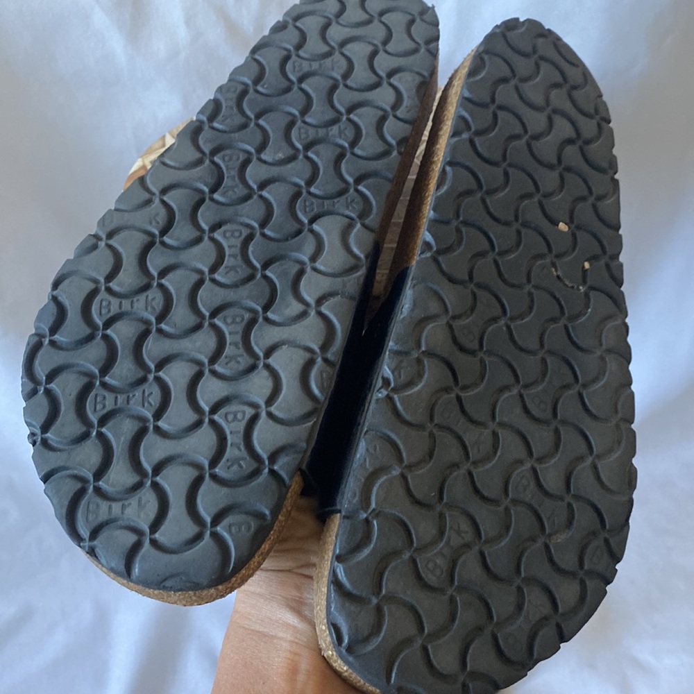 Madrid Sandals Womens 9 Black Shiny Strap! - Picture 2 of 6